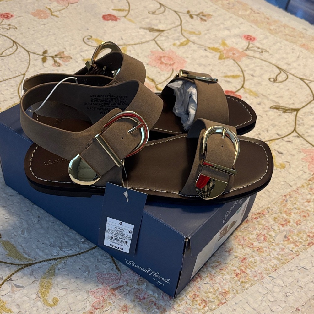 Universal Thread Tan Sandals with Gold Buckles